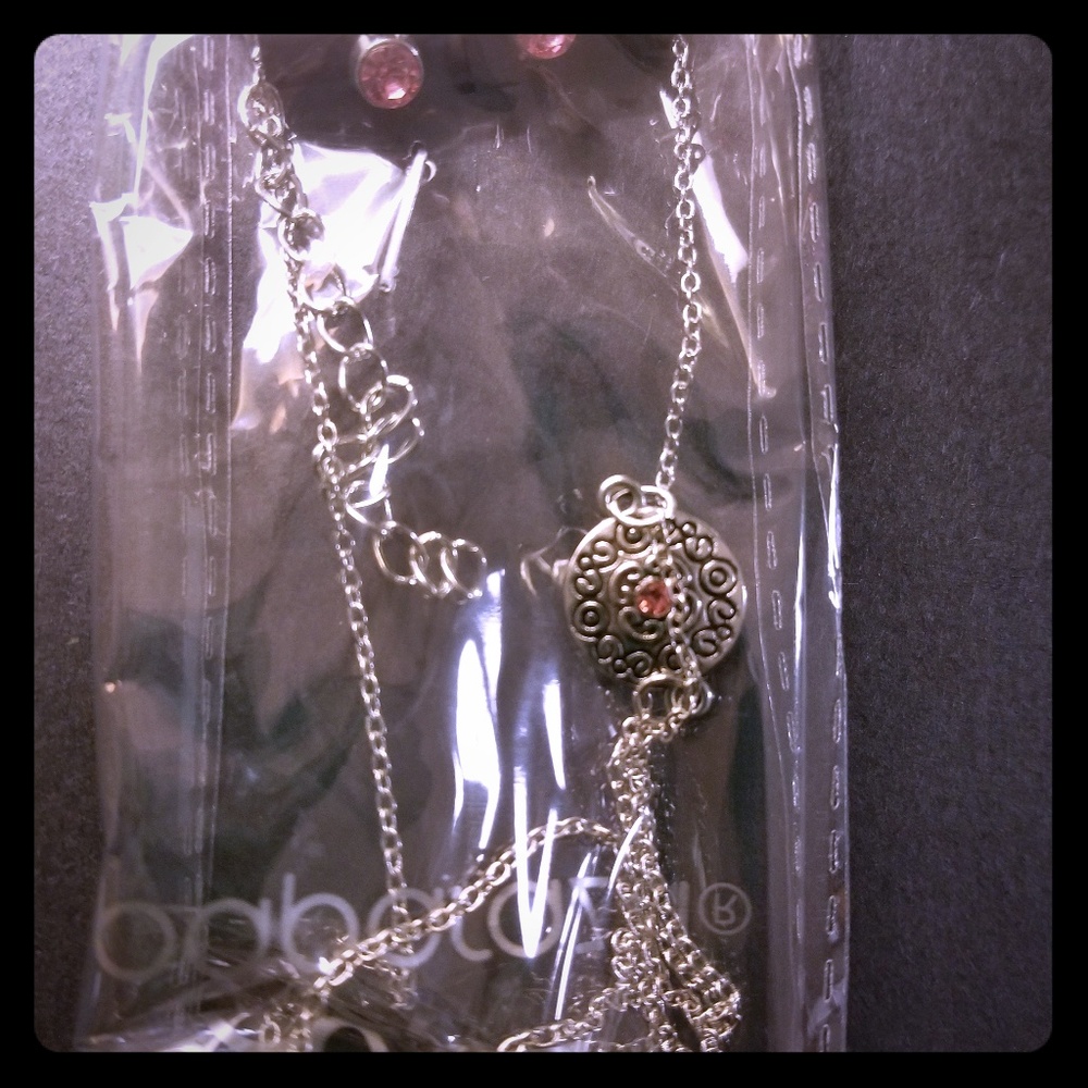 Necklace & Earrings